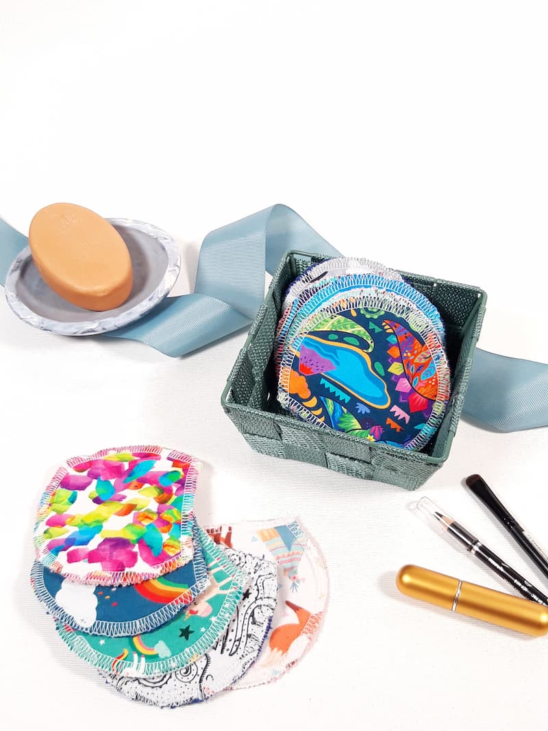 demaquillettes_lot_de_10_zero_dechet_eponge_et_coton_oekotex_dino démaquillettes dino